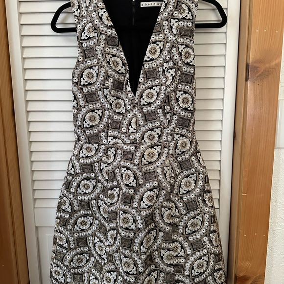 Alice + Olivia Black and White Floral Mini Dress - Picture 1 of 5